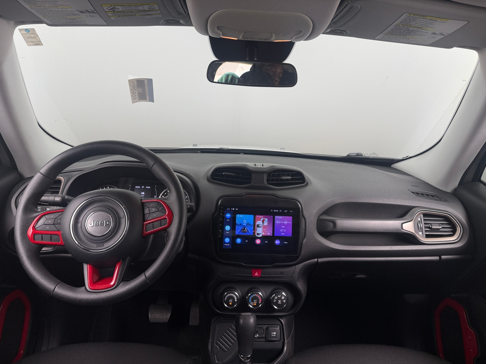Thumbnail: 2017 Jeep Renegade - 3