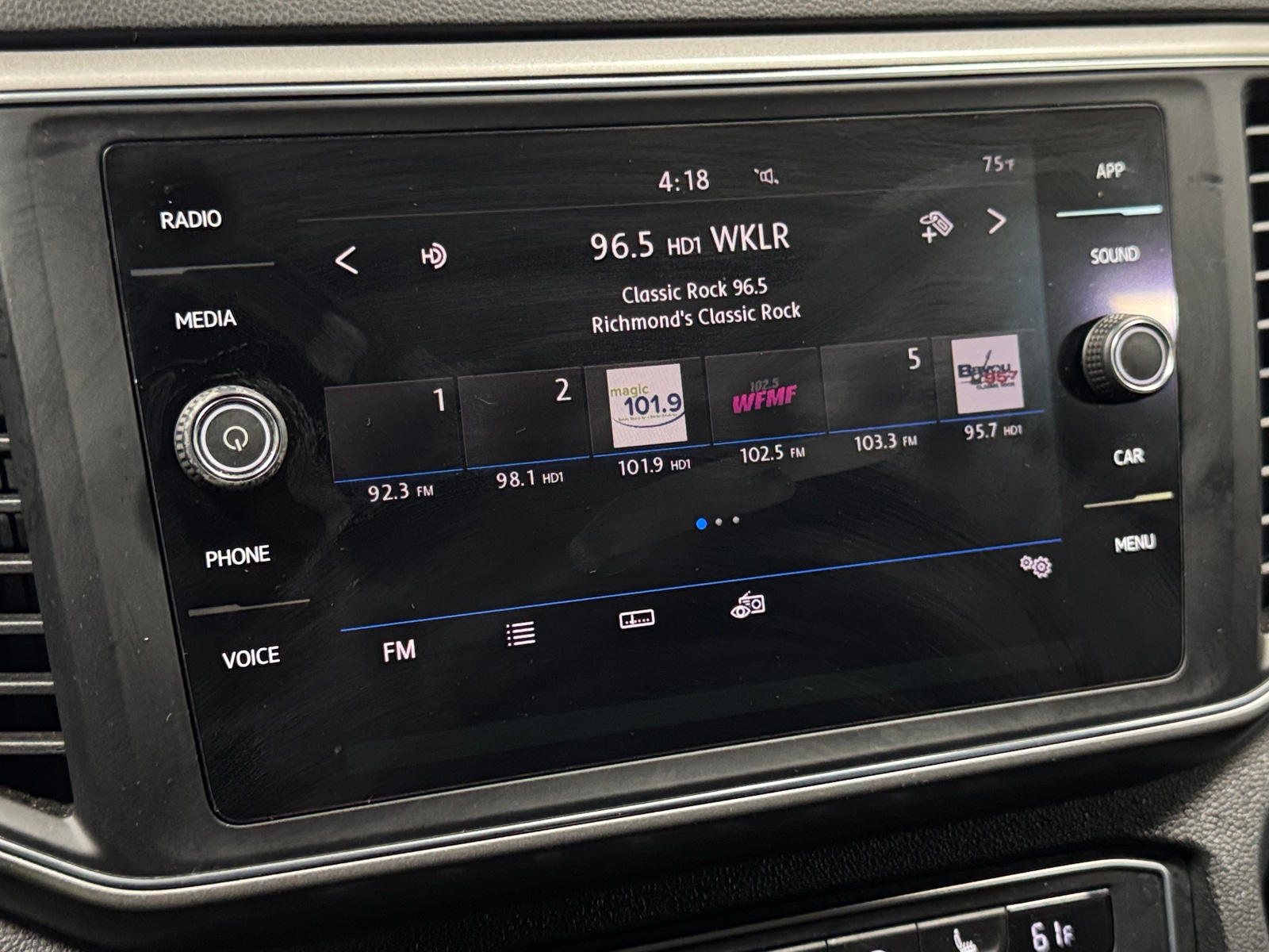 Thumbnail: 2019 Volkswagen Atlas - 4