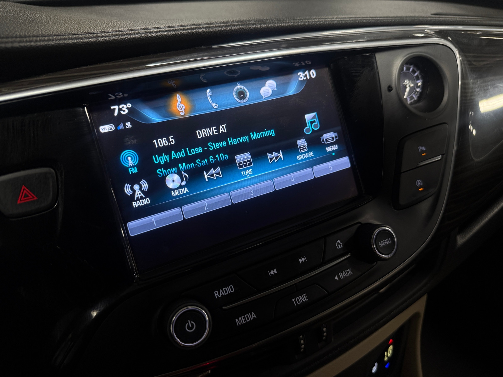 Thumbnail: 2019 Buick Envision - 3