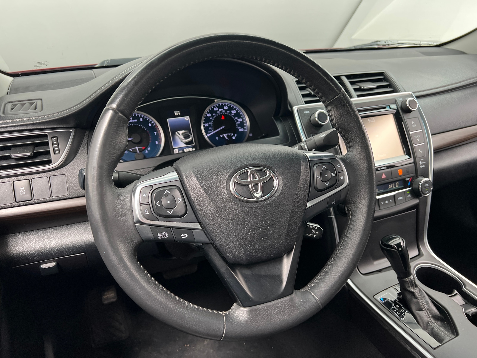 Thumbnail: 2017 Toyota Camry - 5