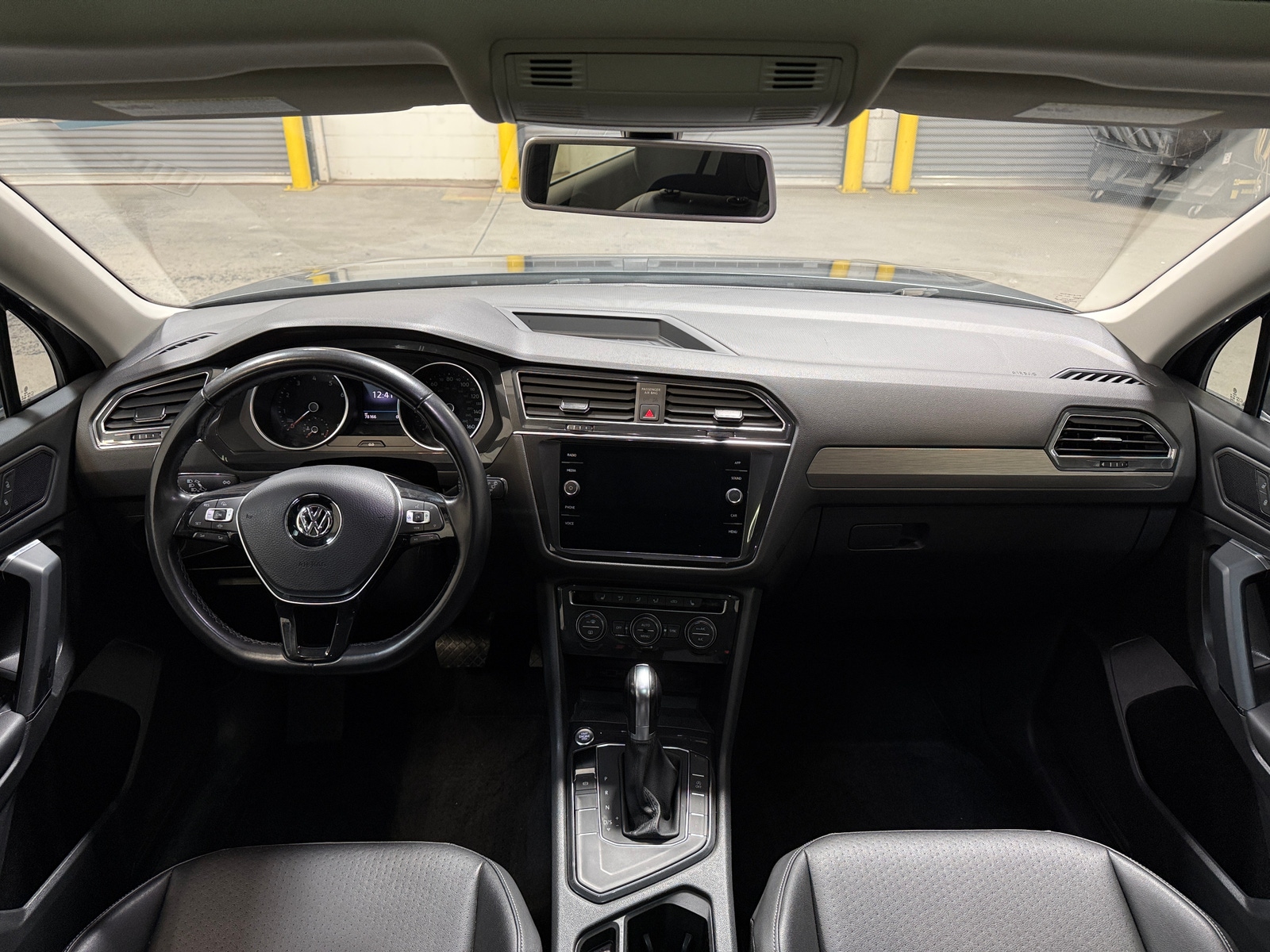 Thumbnail: 2019 Volkswagen Tiguan - 2