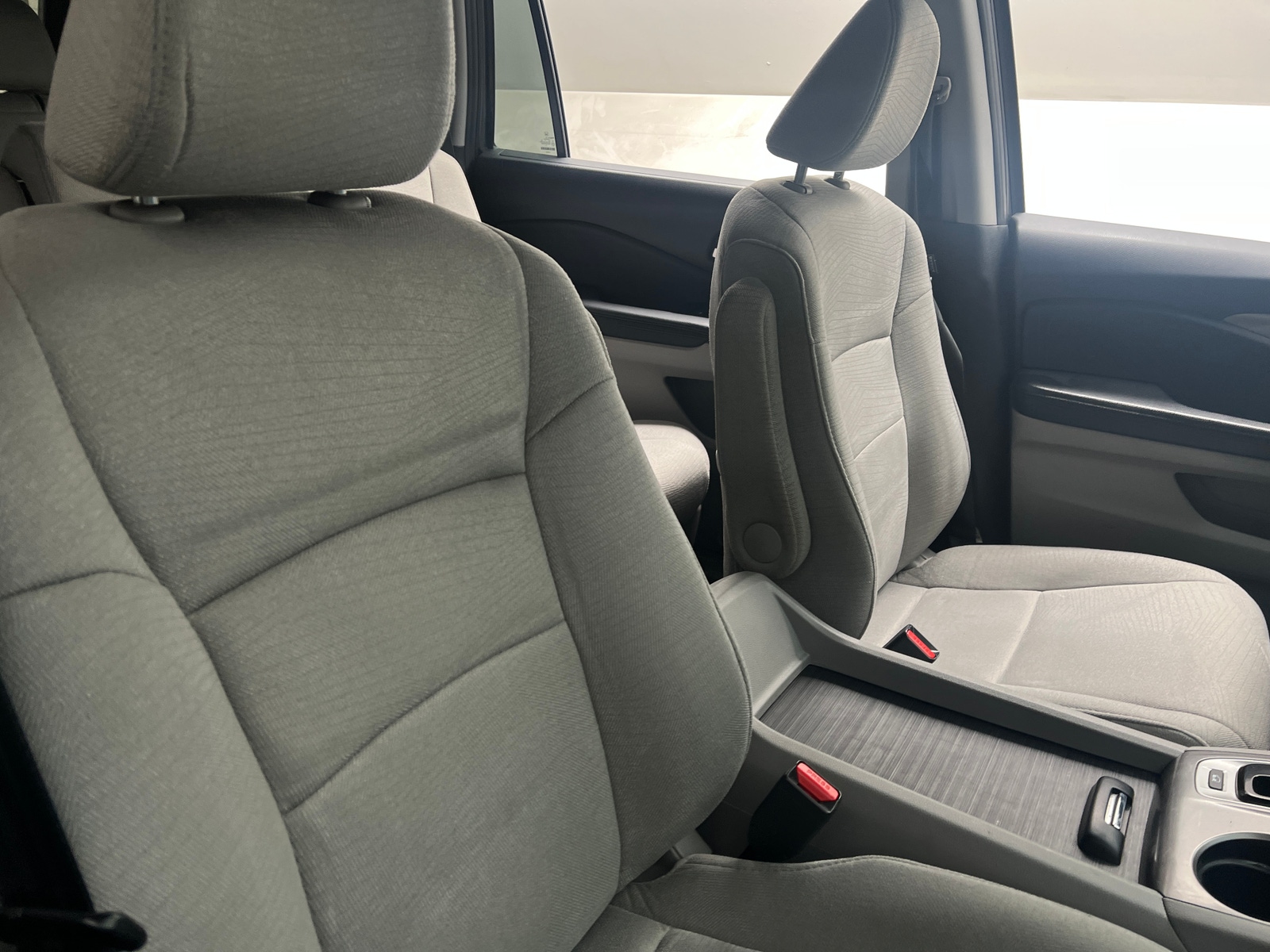 Thumbnail: 2018 Honda Pilot - 2