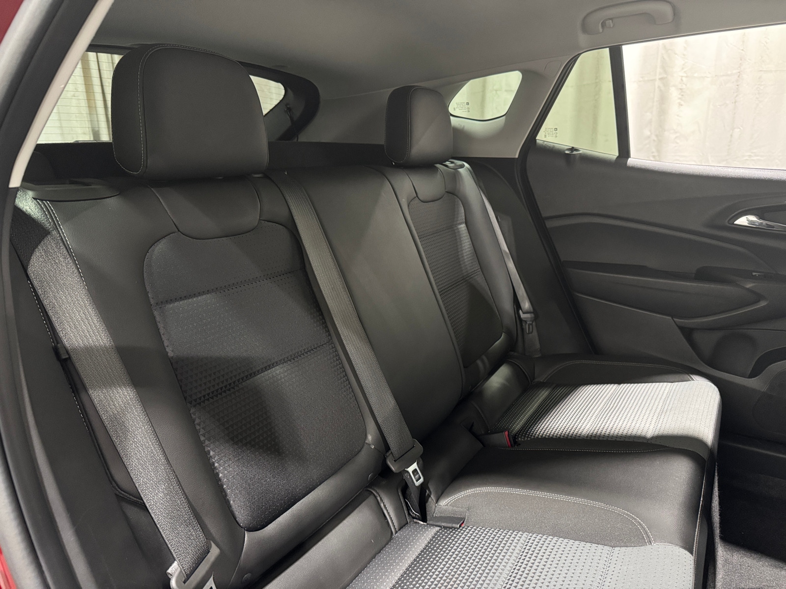 Thumbnail: 2025 Chevrolet Trax - 6