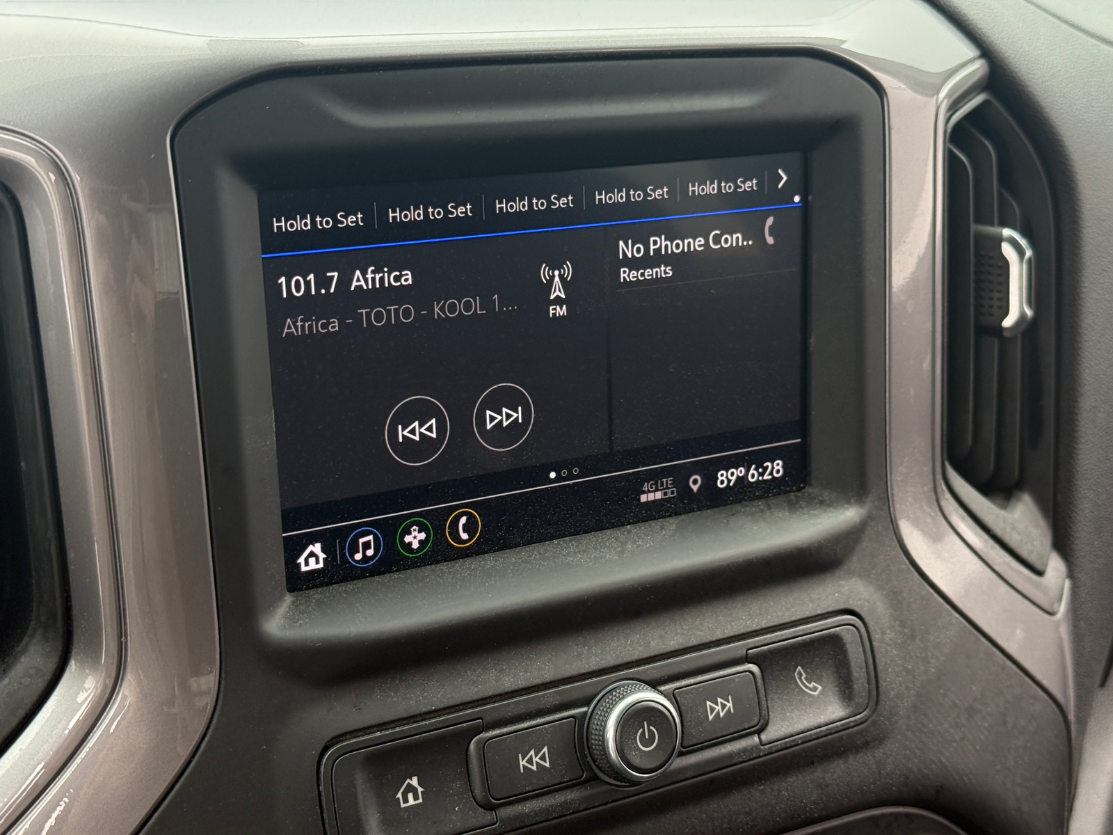 Thumbnail: 2022 Chevrolet Silverado 1500 - 4