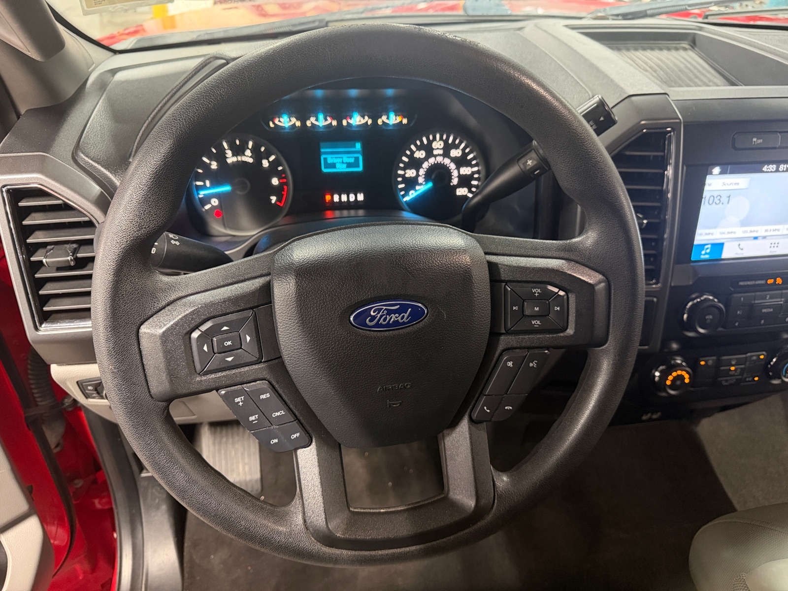Thumbnail: 2019 Ford Econoline - 5