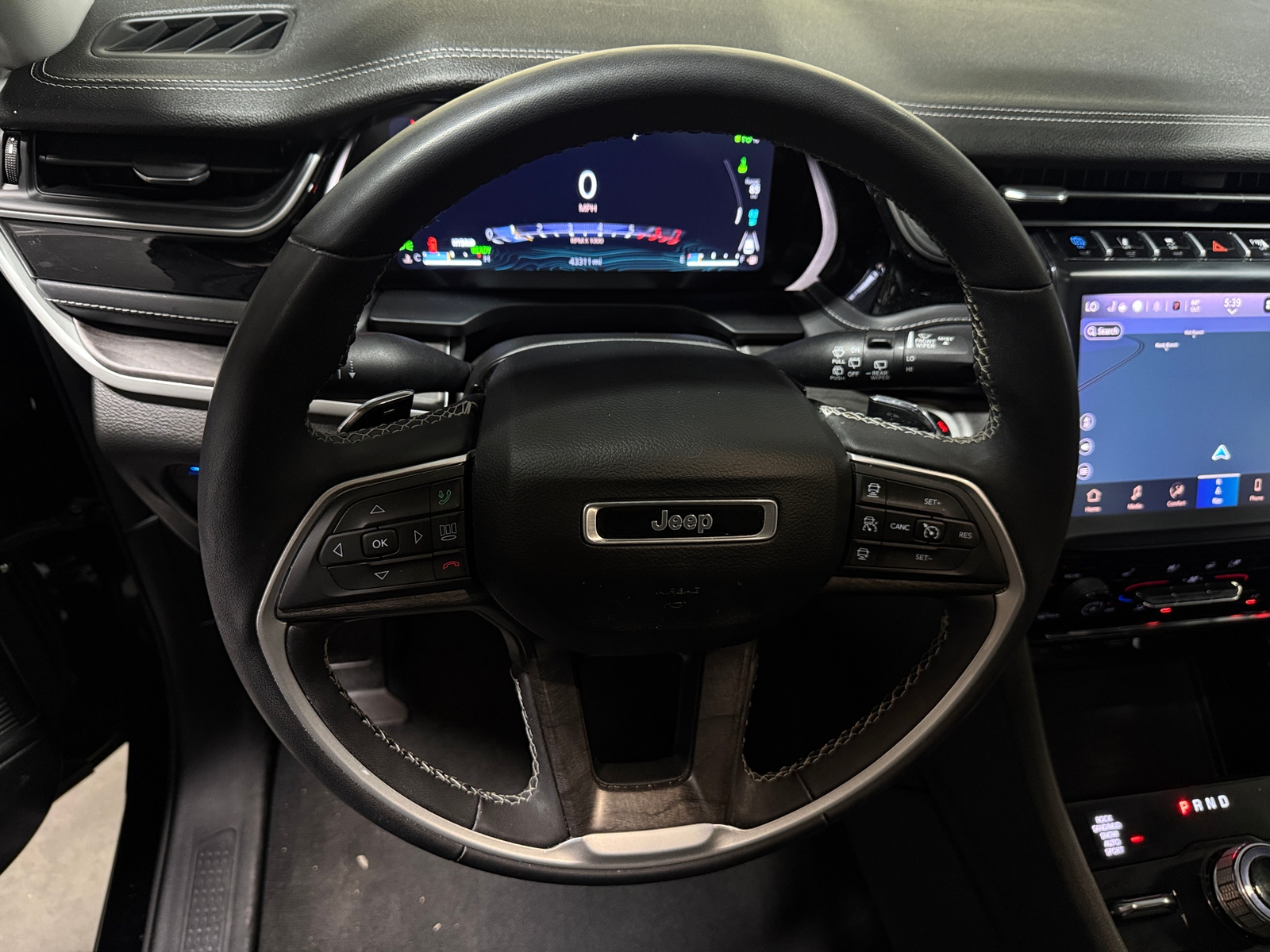 Thumbnail: 2023 Jeep Grand Cherokee - 4