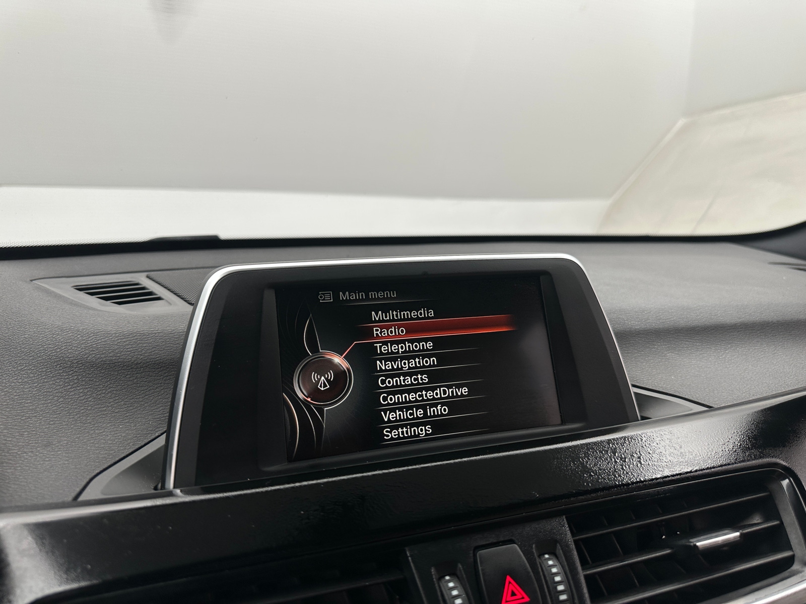 Thumbnail: 2017 BMW X1 - 3