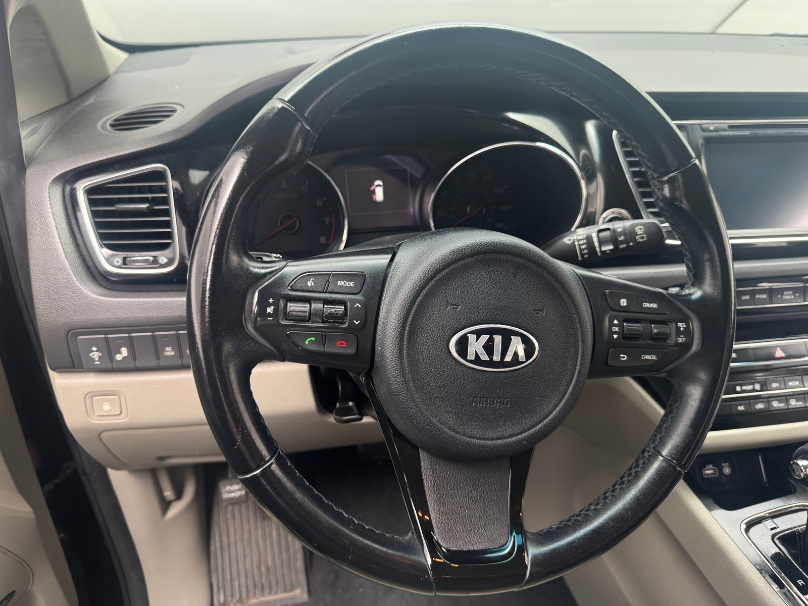 Thumbnail: 2016 Kia Sedona - 4