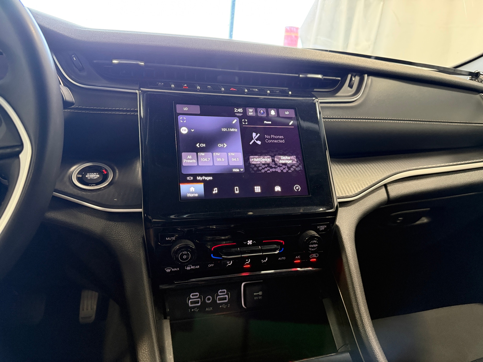 Thumbnail: 2023 Jeep Grand Cherokee - 4
