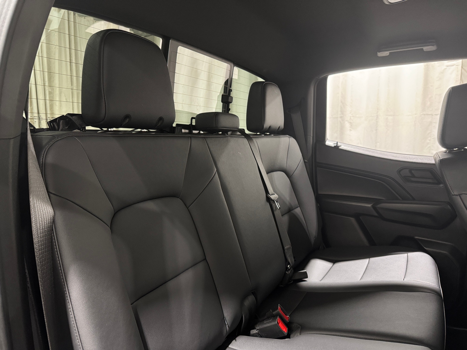 Thumbnail: 2024 Chevrolet Colorado - 6