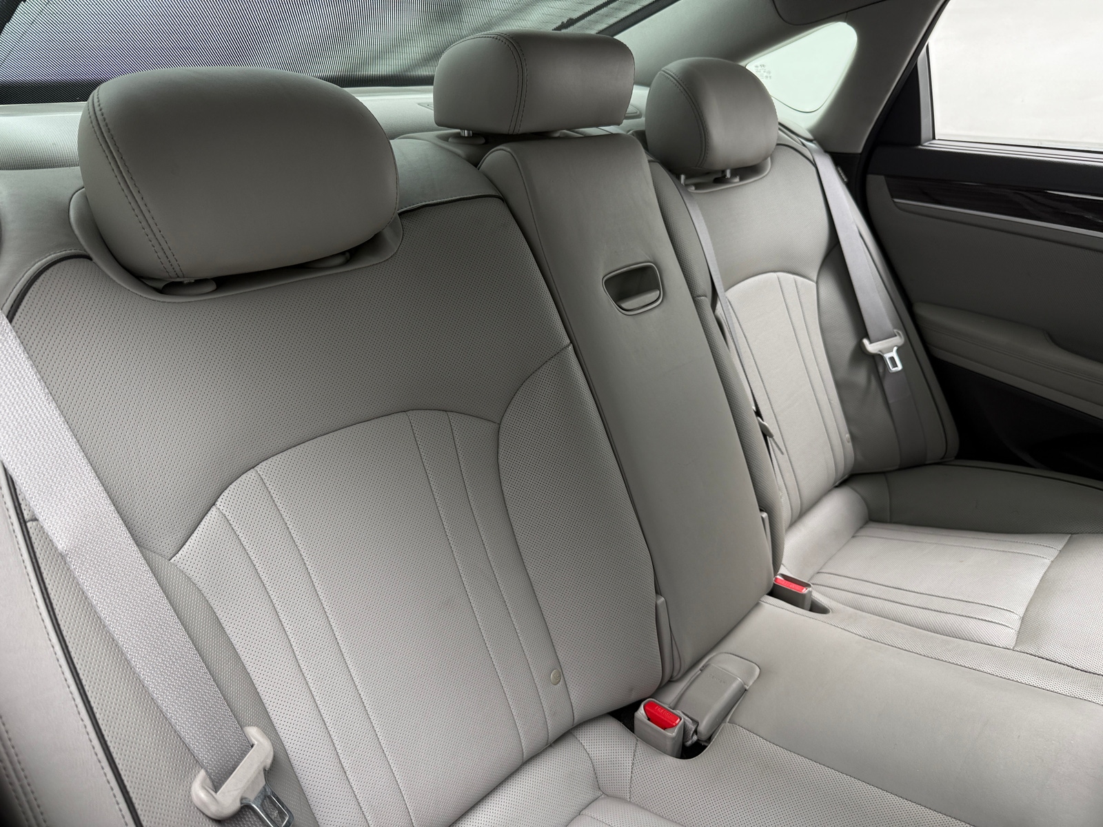 Thumbnail: 2015 Hyundai Genesis - 5