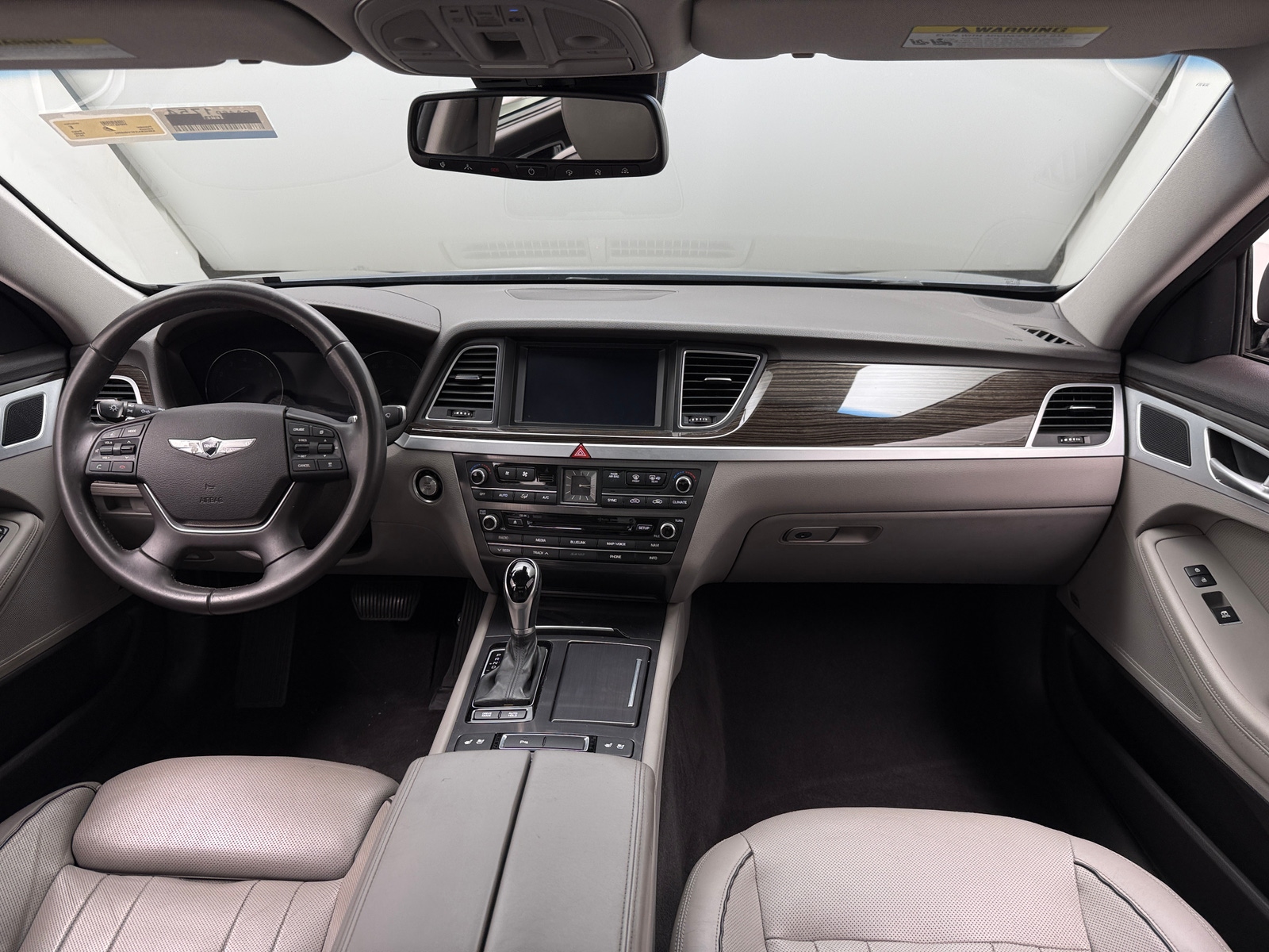 Thumbnail: 2015 Hyundai Genesis - 2