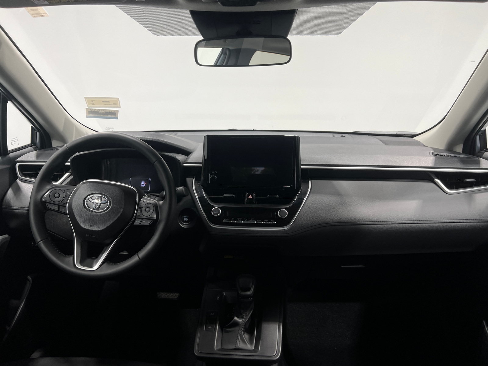 Thumbnail: 2026 Toyota Corolla Cross - 3