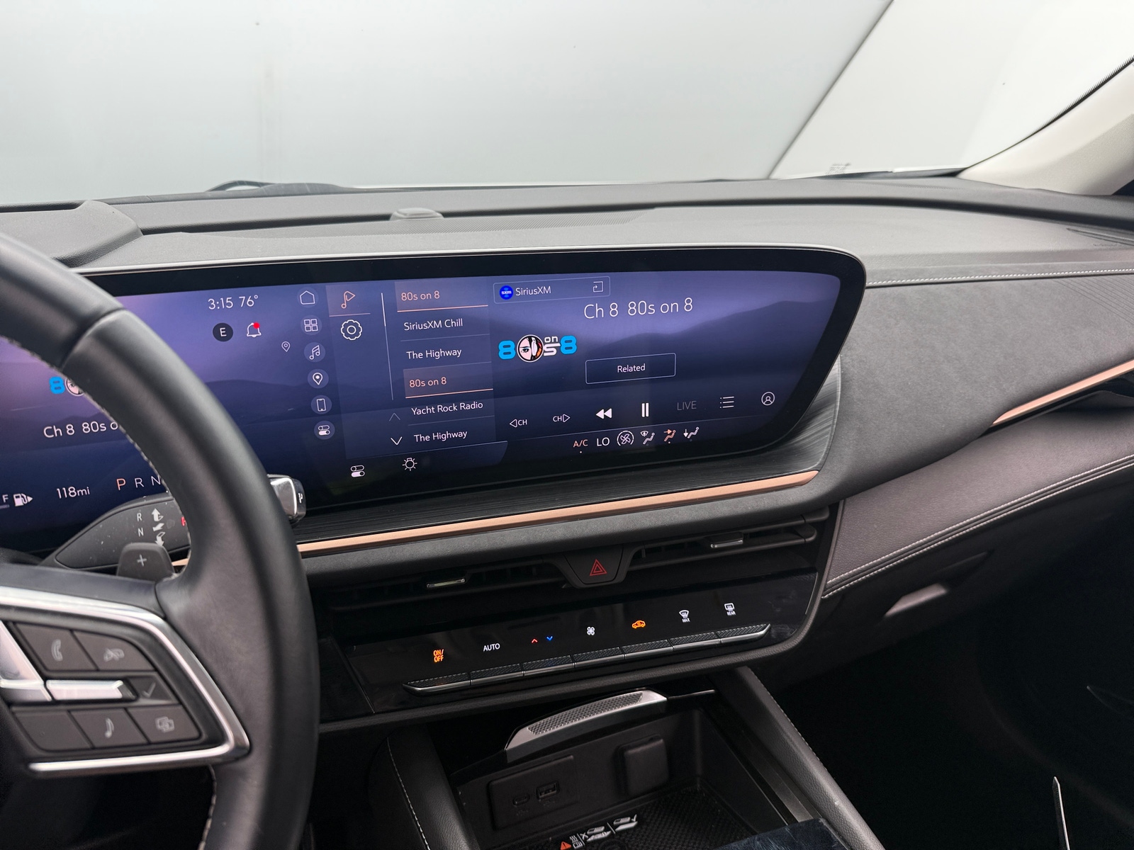 Thumbnail: 2024 Buick Envision - 3