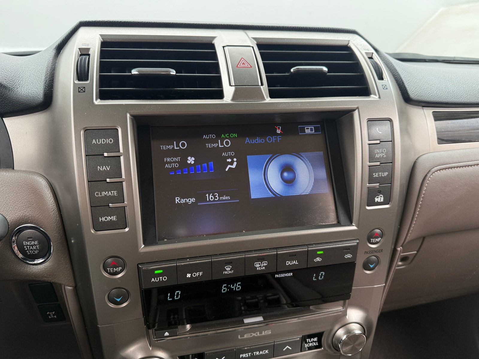 Thumbnail: 2018 Lexus GX - 3