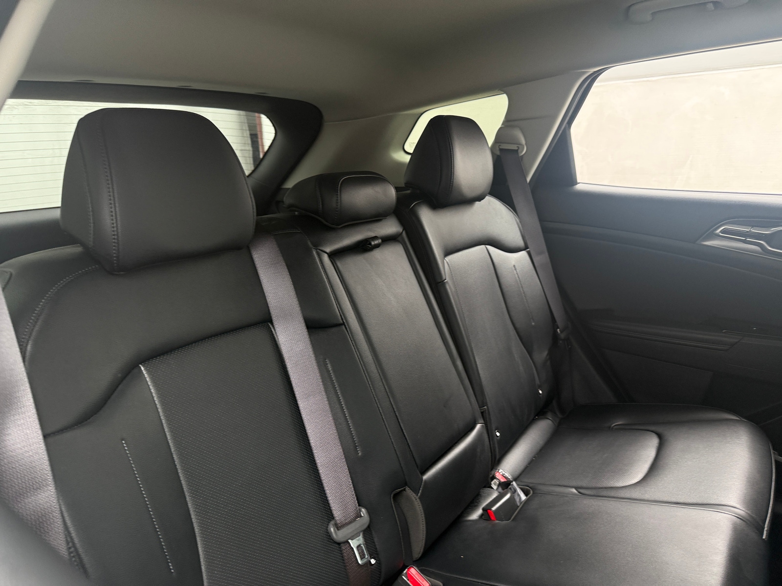 Thumbnail: 2025 Kia Sportage - 5