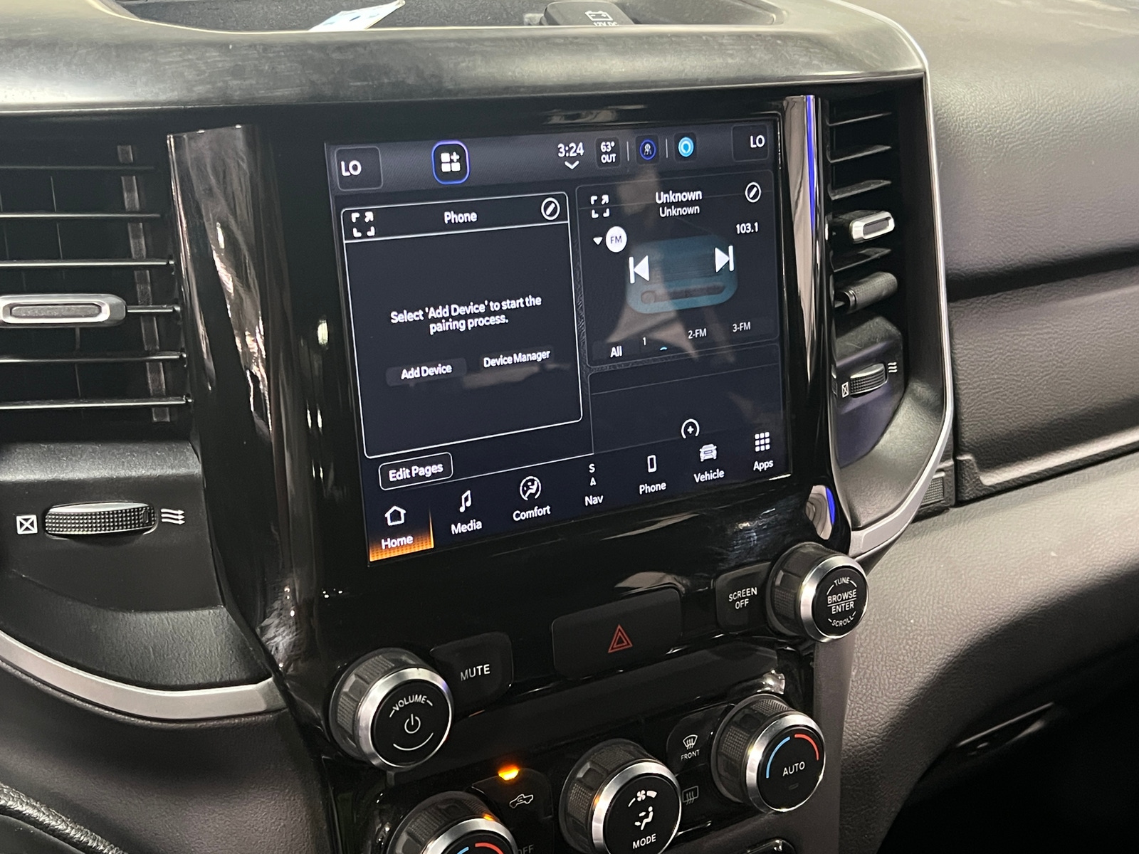 Thumbnail: 2022 RAM 1500 - 4