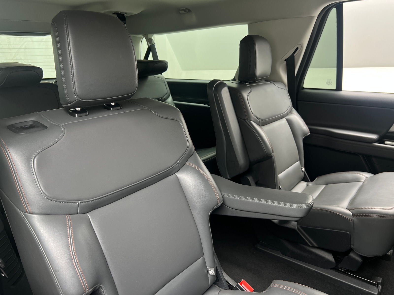 Thumbnail: 2025 Ford Expedition MAX - 6