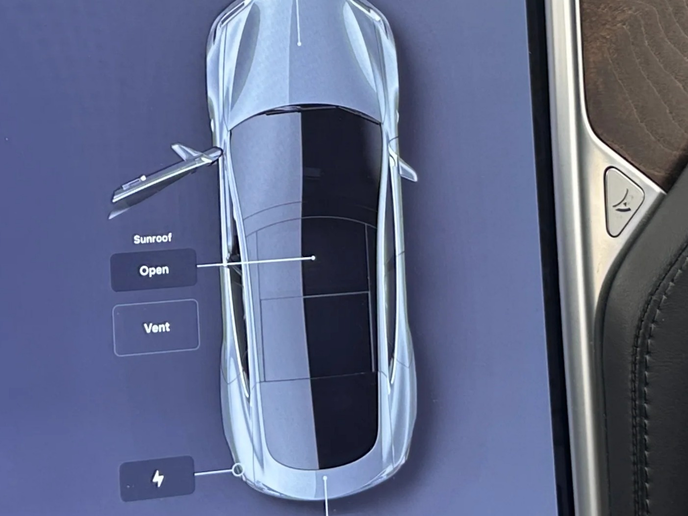 Thumbnail: 2017 Tesla Model S - 3