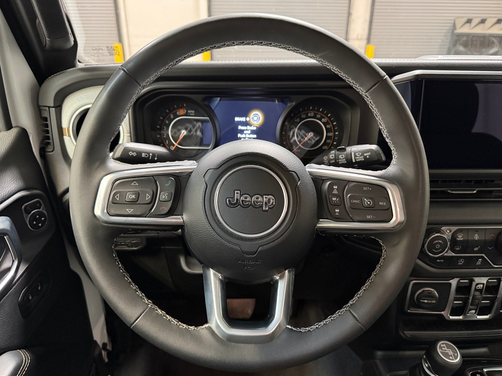 Thumbnail: 2025 Jeep Wrangler - 5
