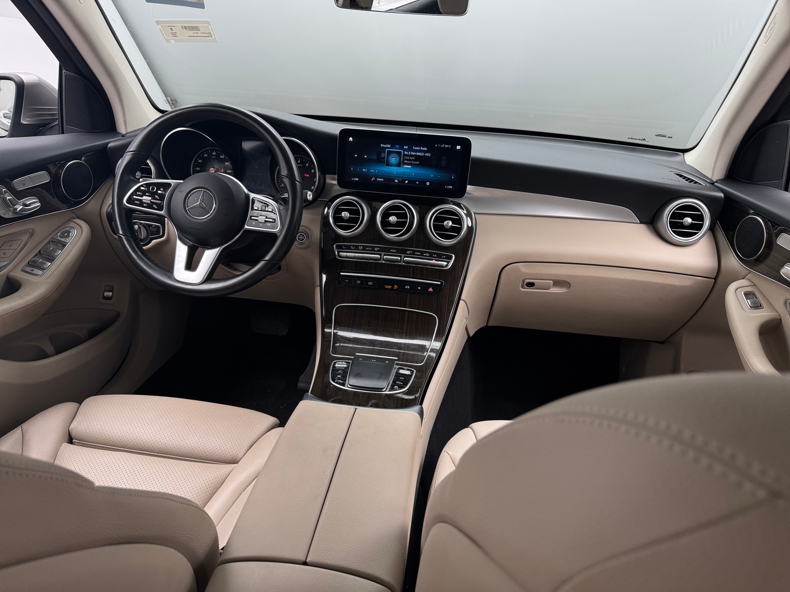Thumbnail: 2022 Mercedes-Benz GLC - 2