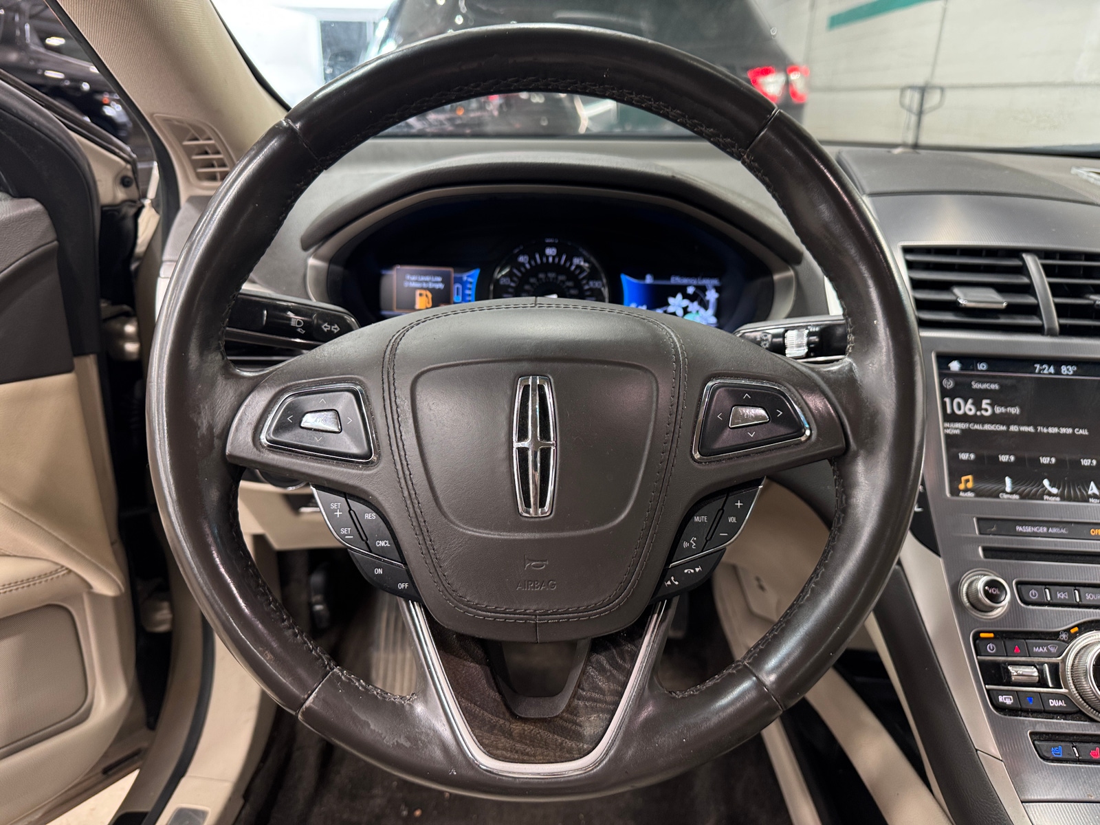 Thumbnail: 2017 Lincoln MKZ - 4