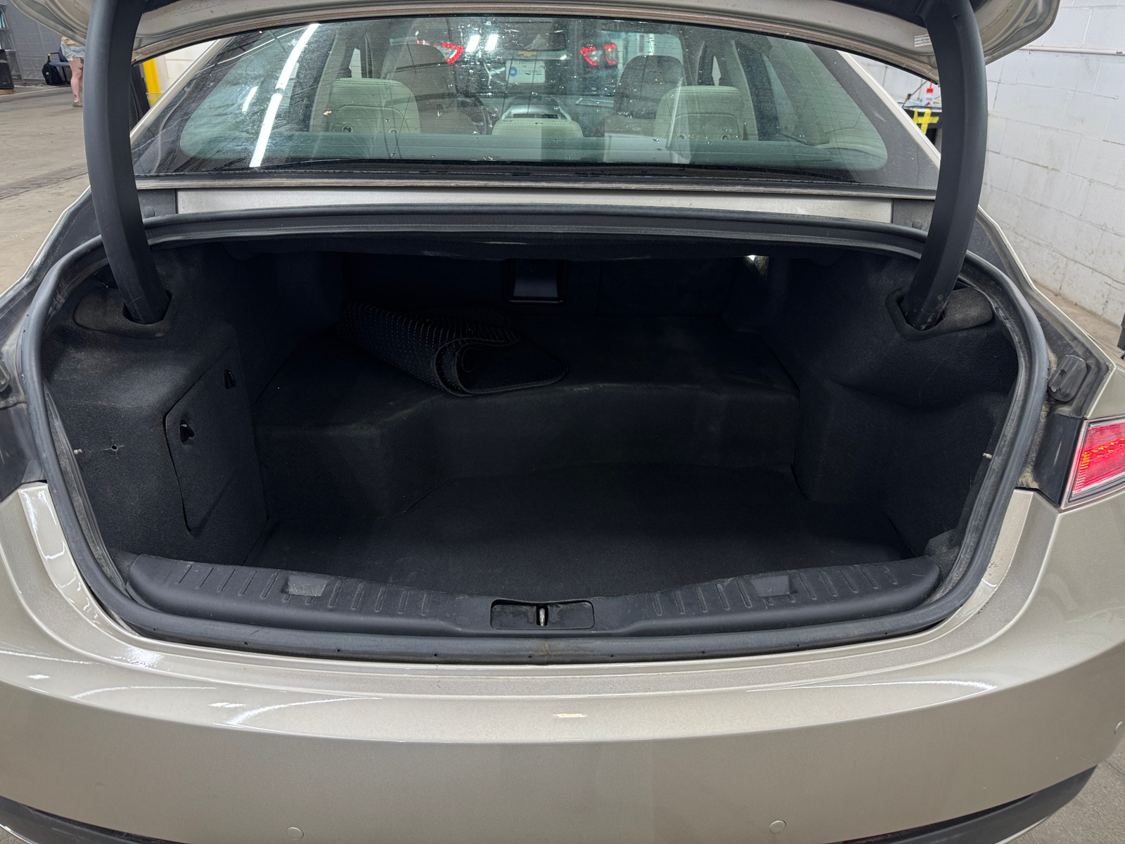 Thumbnail: 2017 Lincoln MKZ - 6