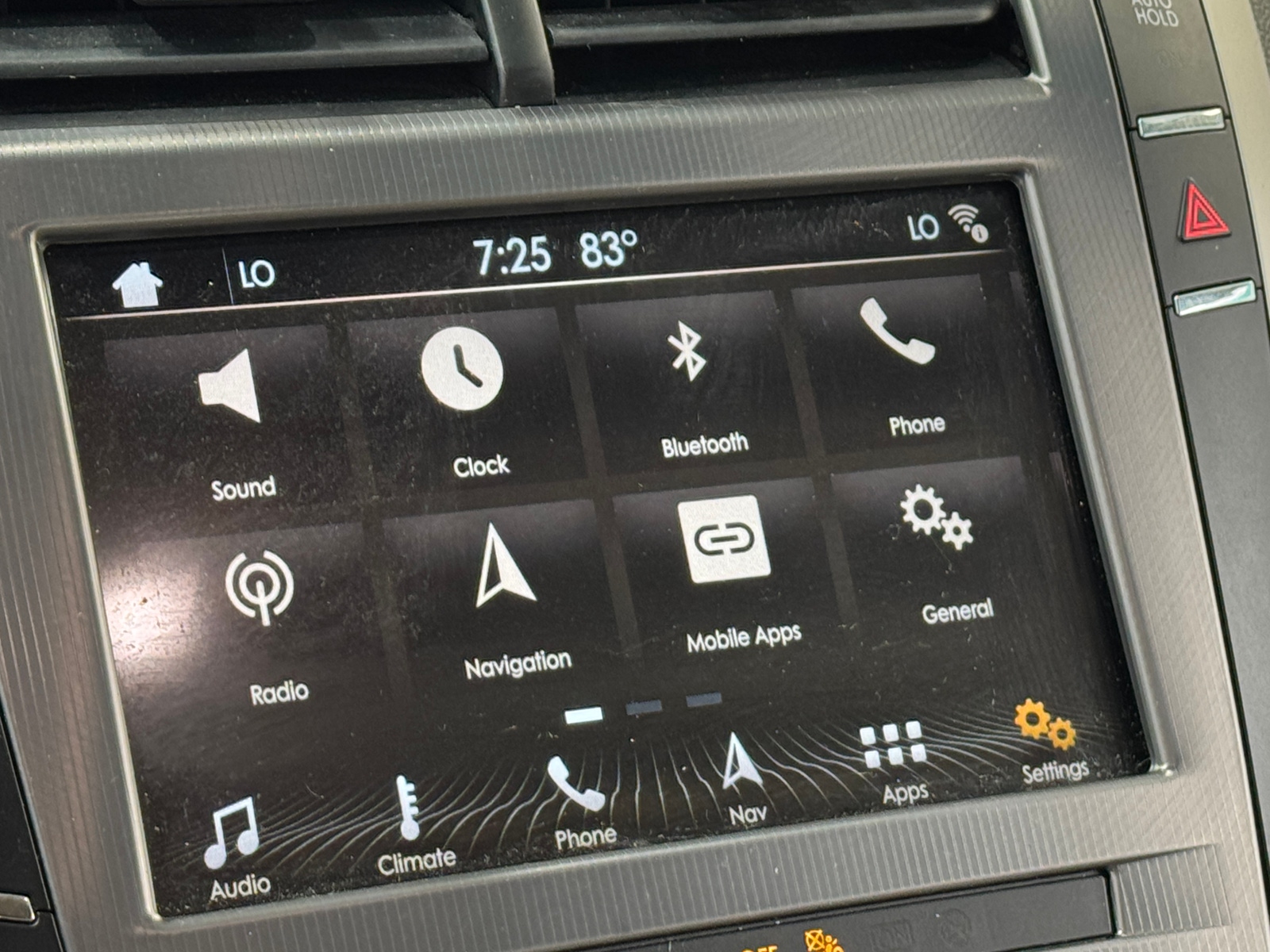 Thumbnail: 2017 Lincoln MKZ - 3