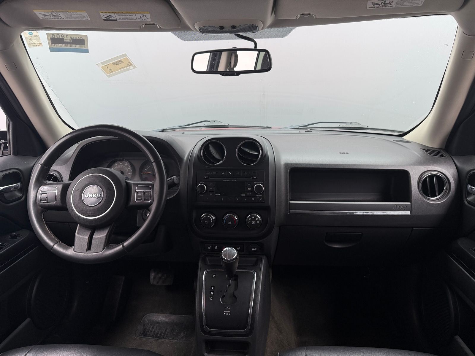 Thumbnail: 2016 Jeep Patriot - 3