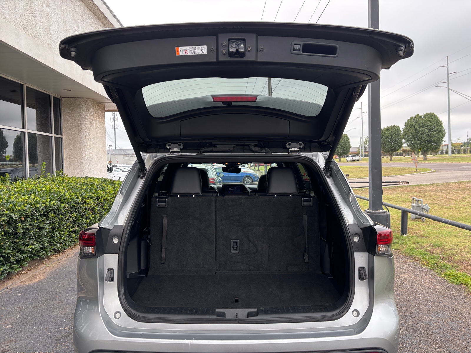 Thumbnail: 2025 Toyota Highlander - 7