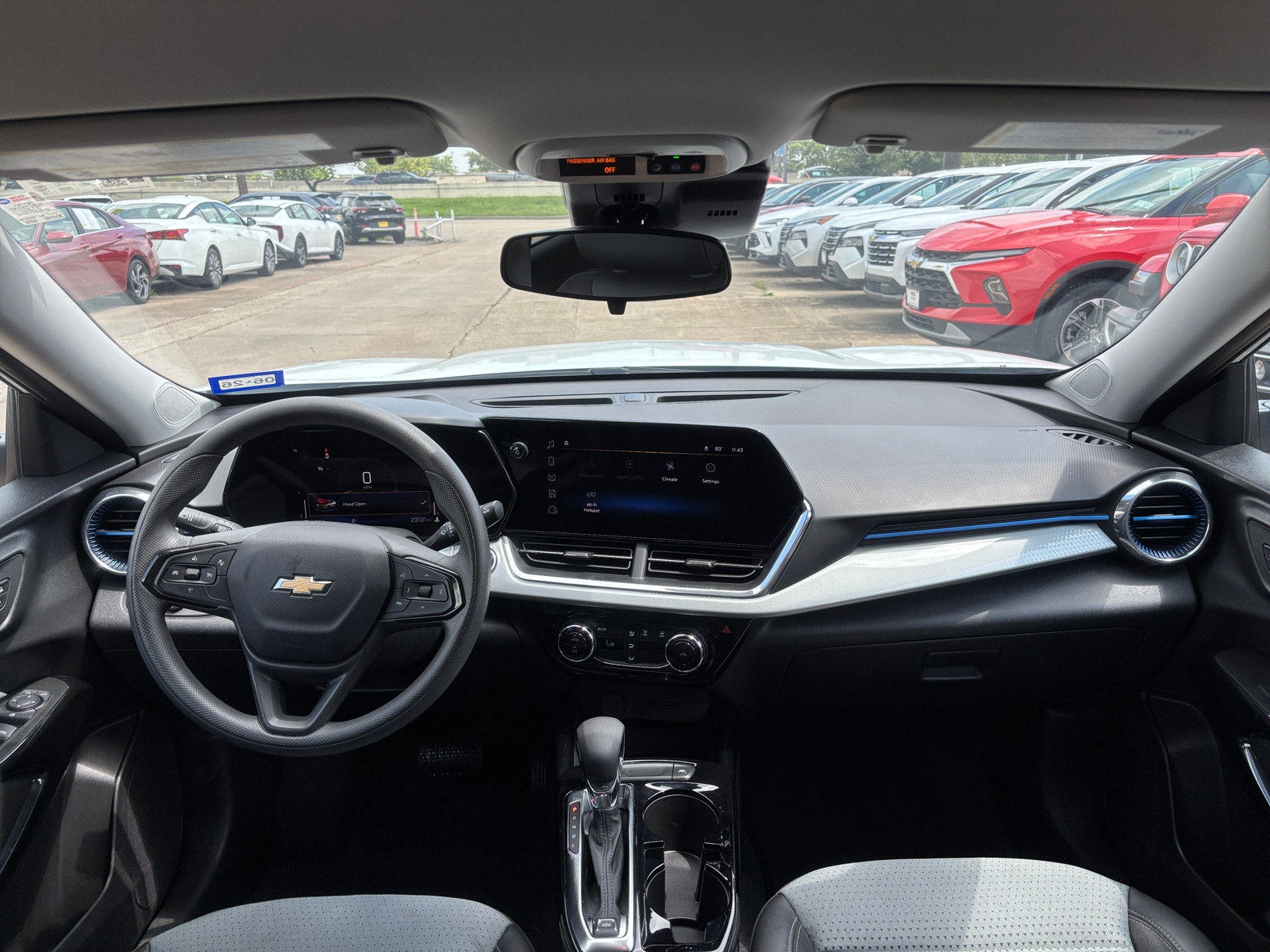 Thumbnail: 2025 Chevrolet Trax - 3