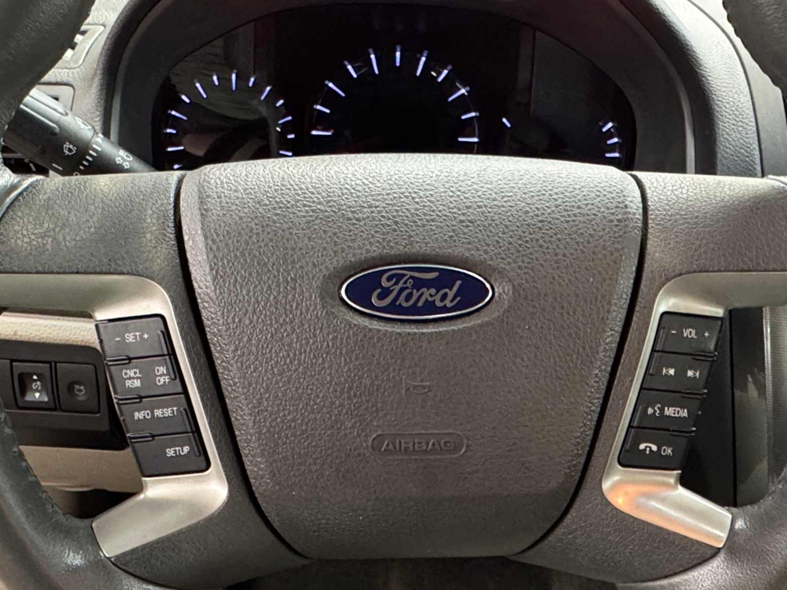 Thumbnail: 2011 Ford Fusion - 3