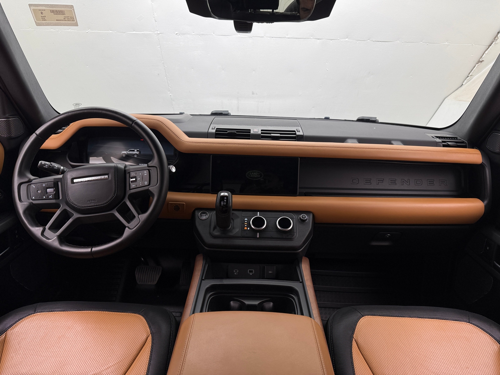 Thumbnail: 2023 Land Rover Defender - 2