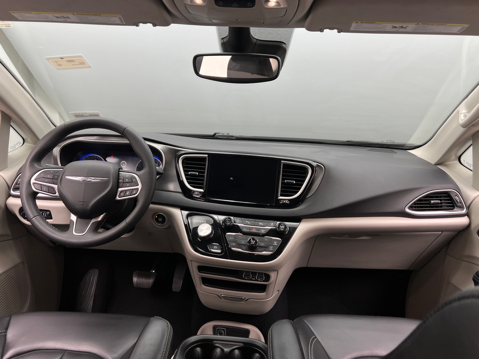 Thumbnail: 2023 Chrysler Pacifica - 2