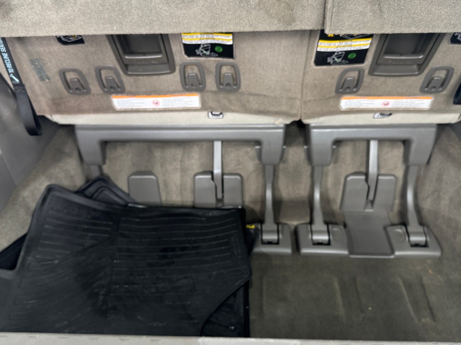 Thumbnail: 2017 Toyota Sienna - 7