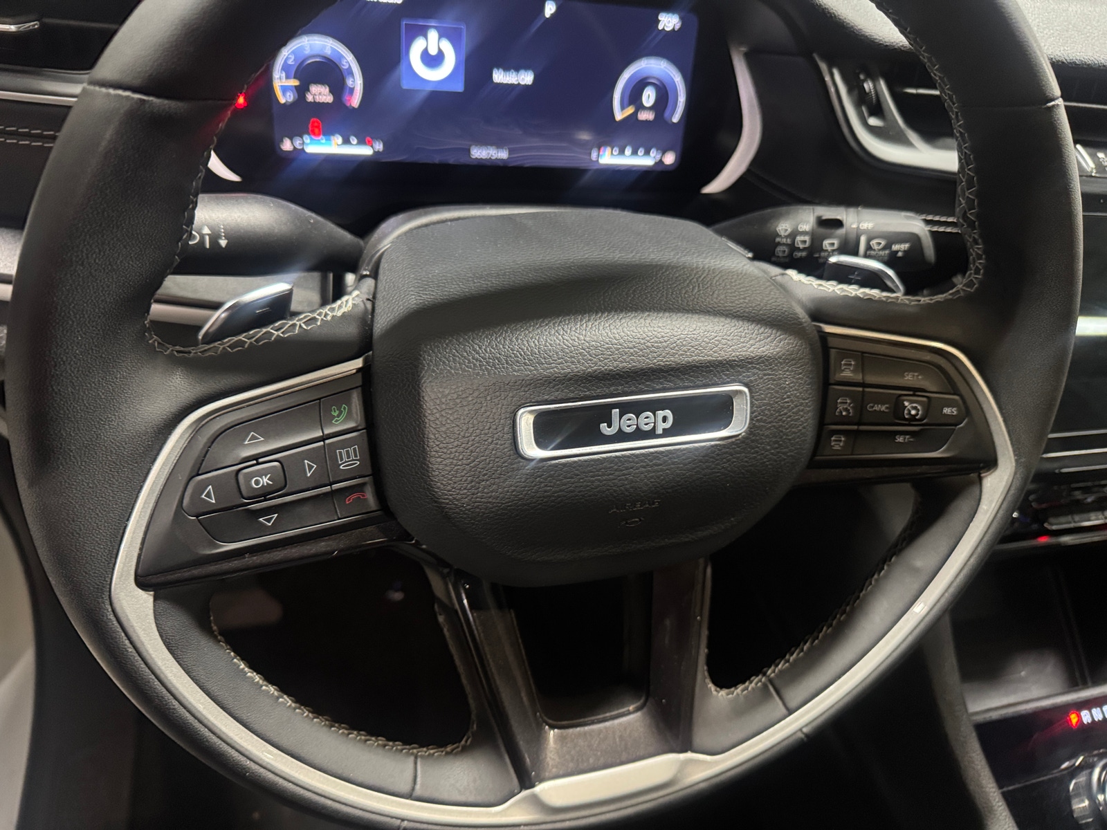 Thumbnail: 2023 Jeep Grand Cherokee - 5