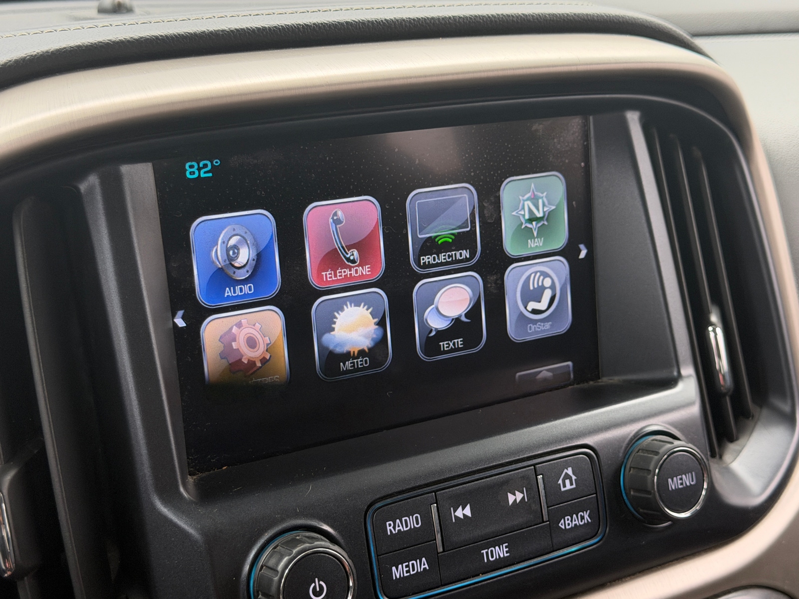 Thumbnail: 2017 GMC Canyon - 3