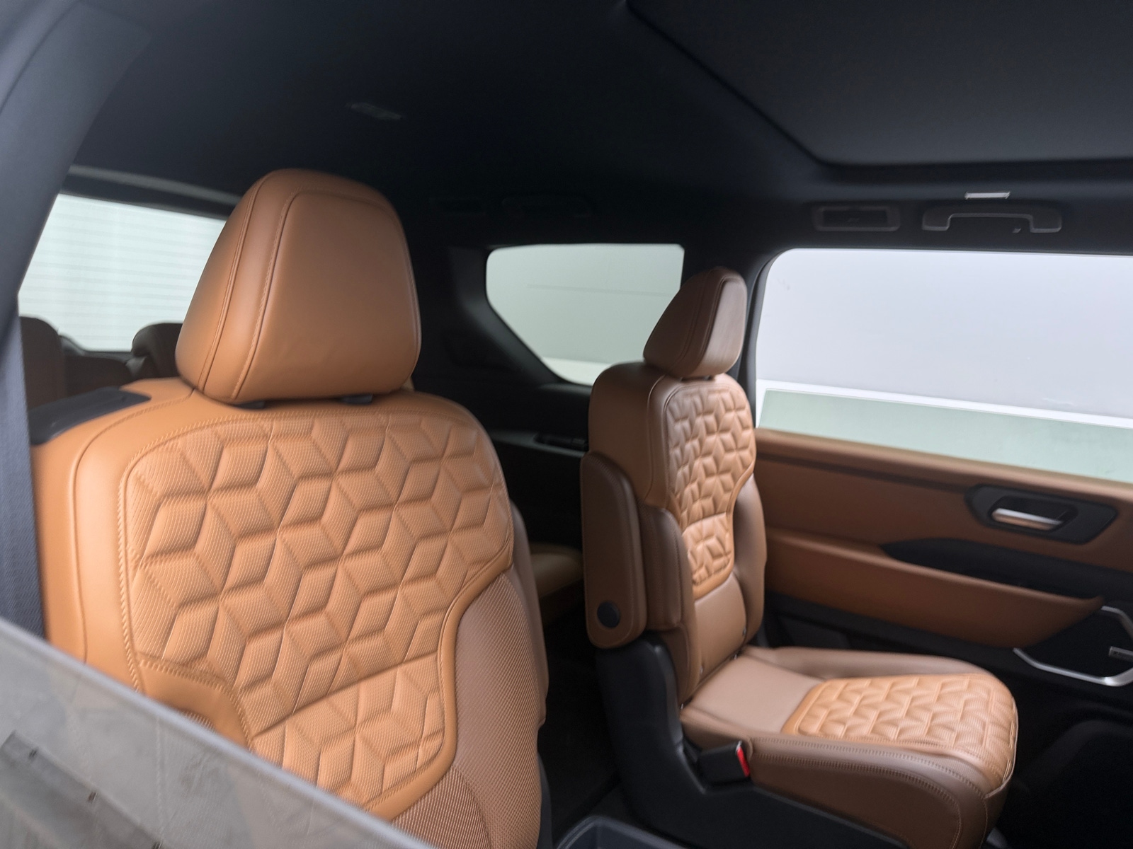 Thumbnail: 2025 Nissan Armada - 5
