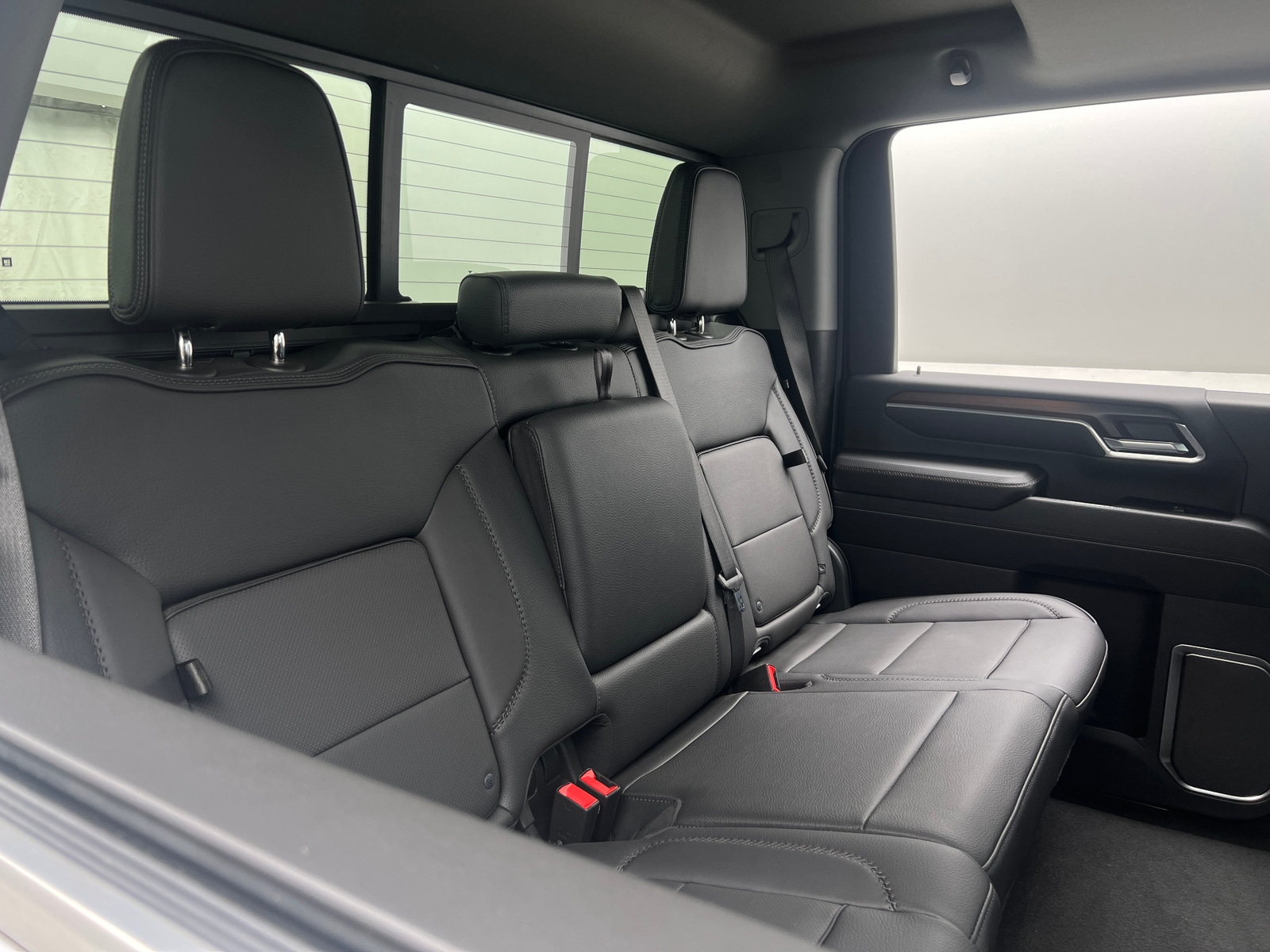Thumbnail: 2025 GMC Sierra 2500 - 5