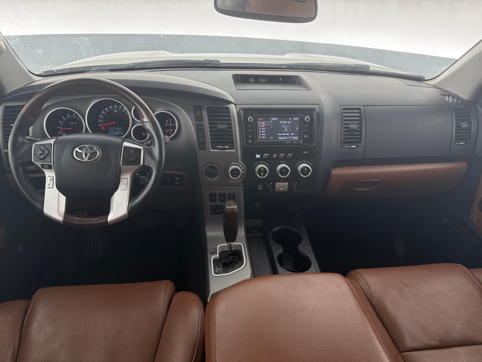Thumbnail: 2015 Toyota Sequoia - 2