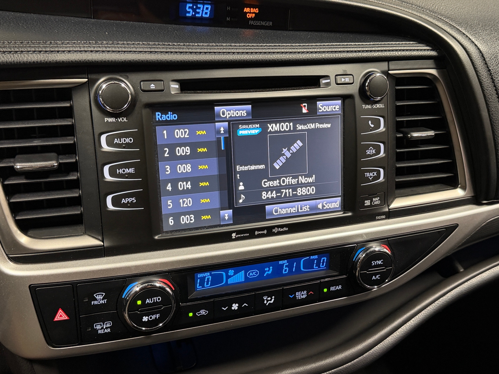 Thumbnail: 2019 Toyota Highlander - 3