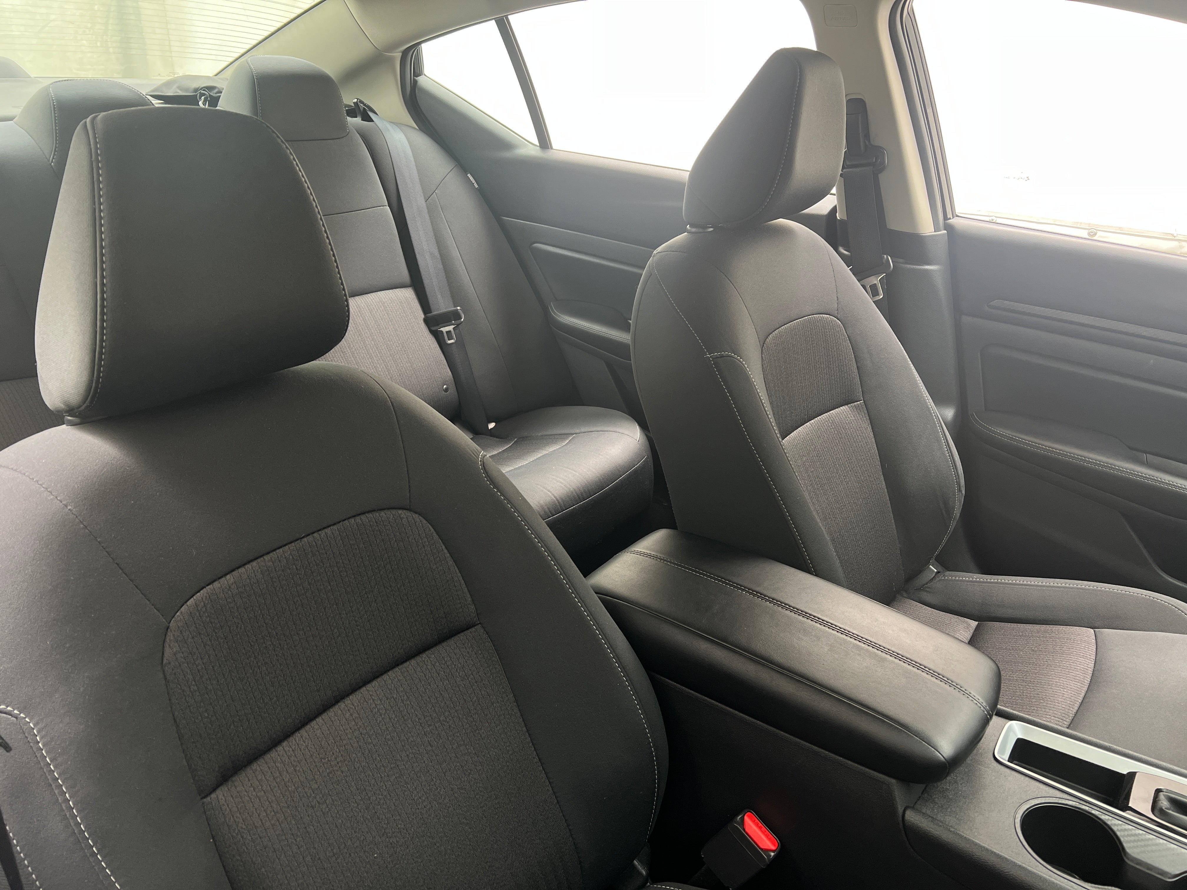 2025 Nissan Altima SV - Photo 3