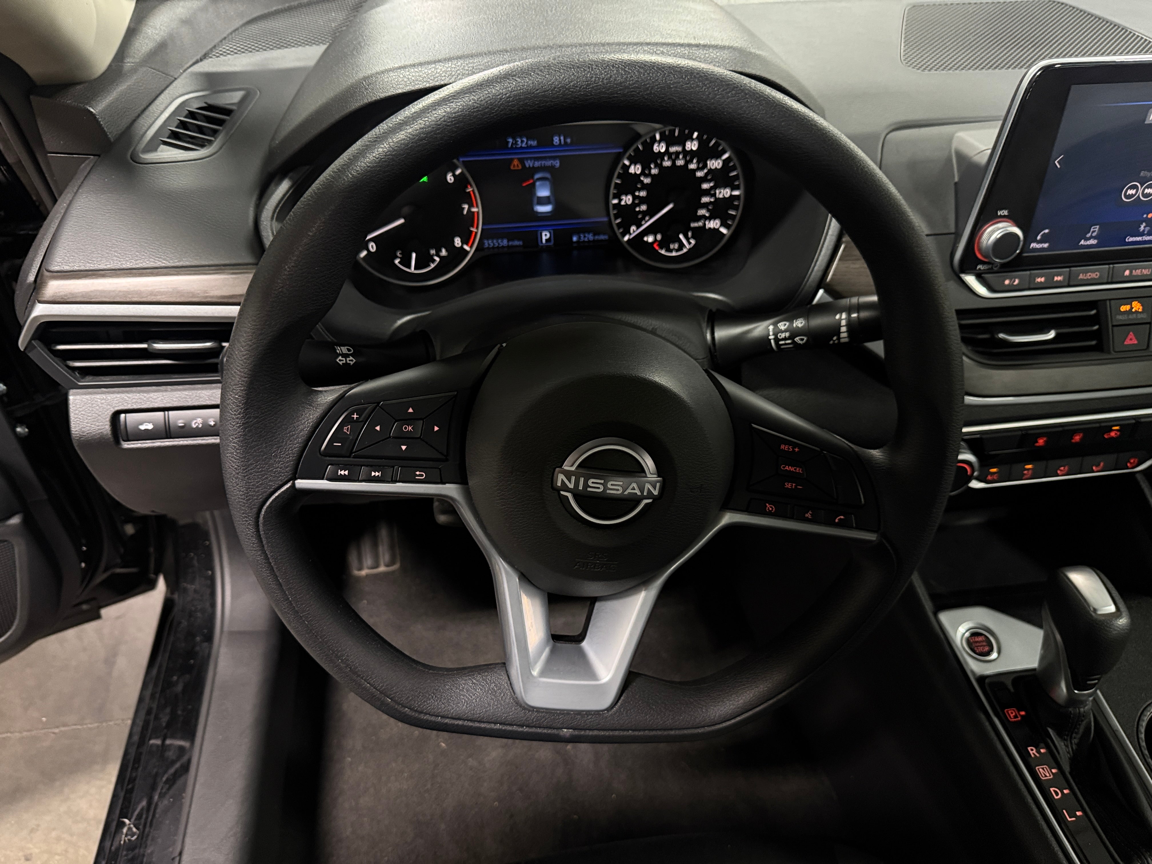 2025 Nissan Altima SV - Photo 6