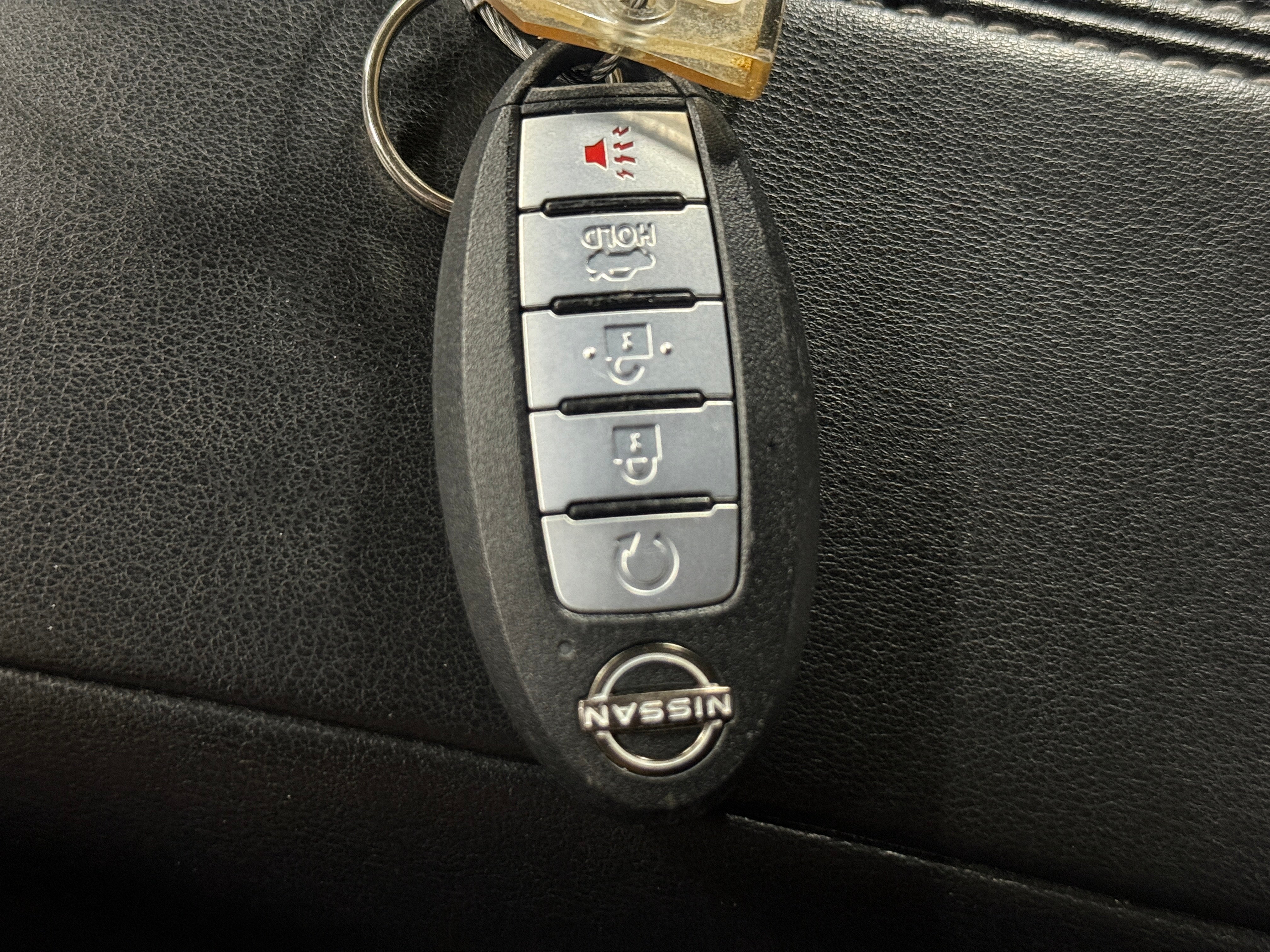 2025 Nissan Altima SV - Photo 10