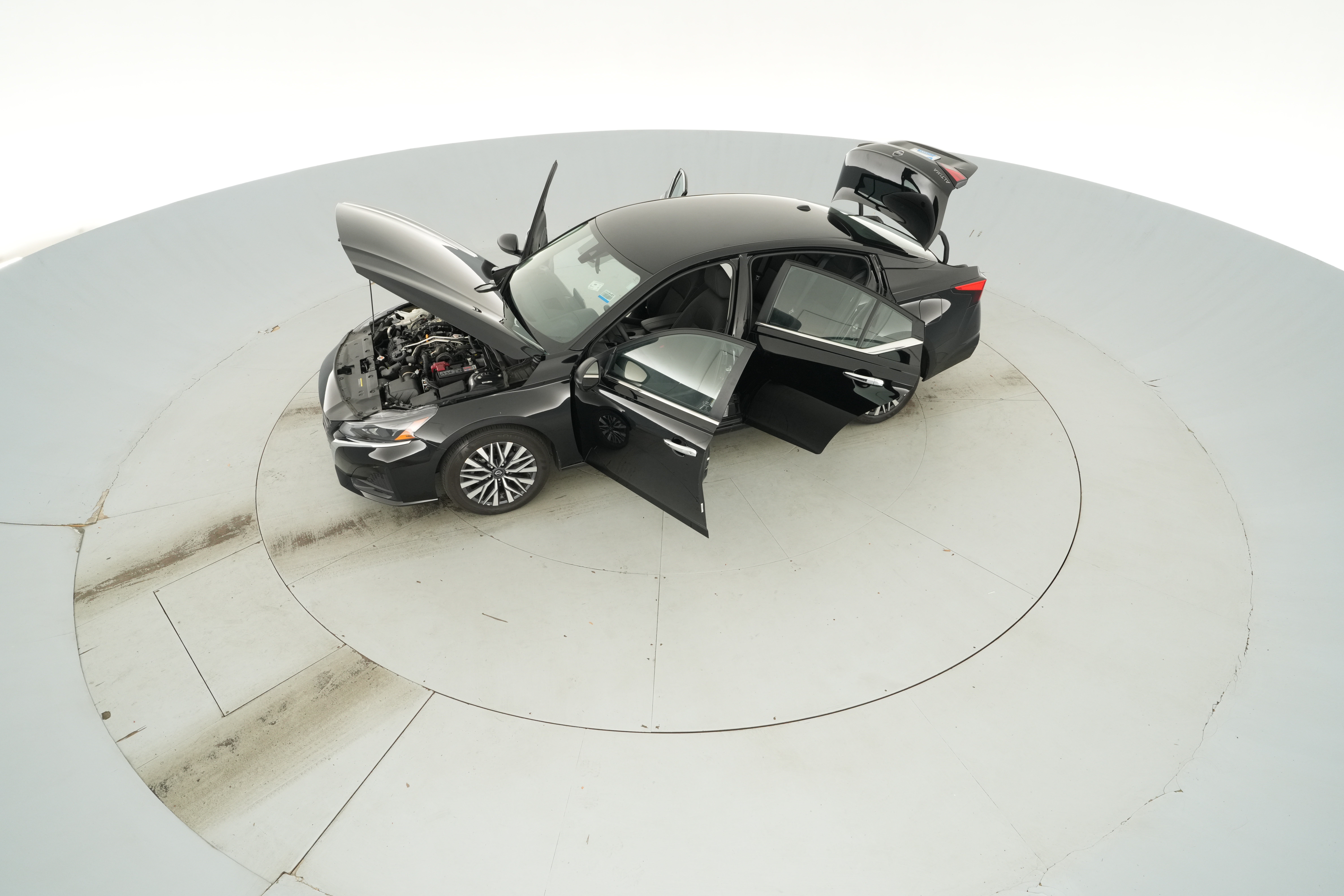 2025 Nissan Altima SV - Photo 41
