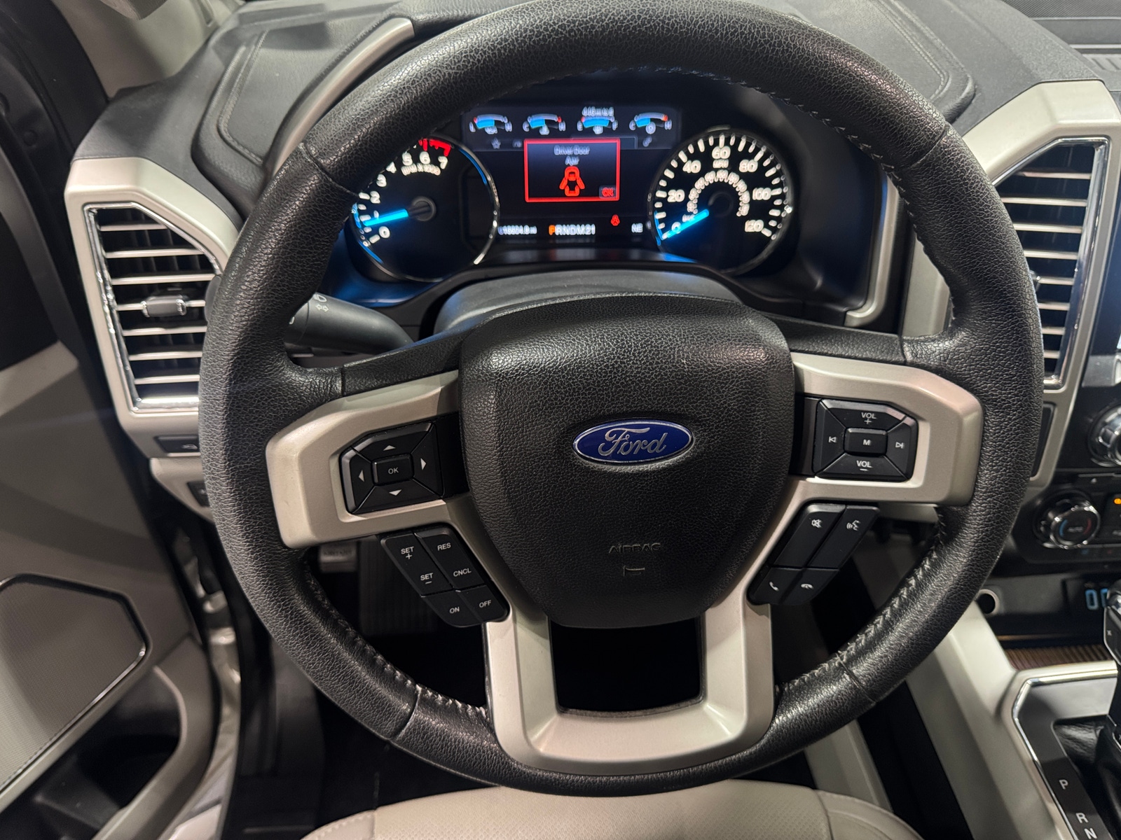 Thumbnail: 2016 Ford Econoline - 4