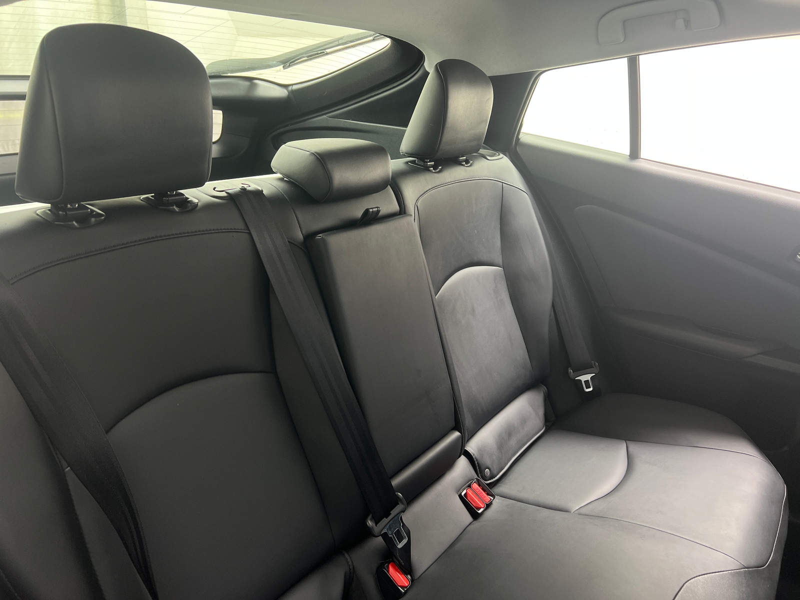 Thumbnail: 2017 Toyota Prius - 6