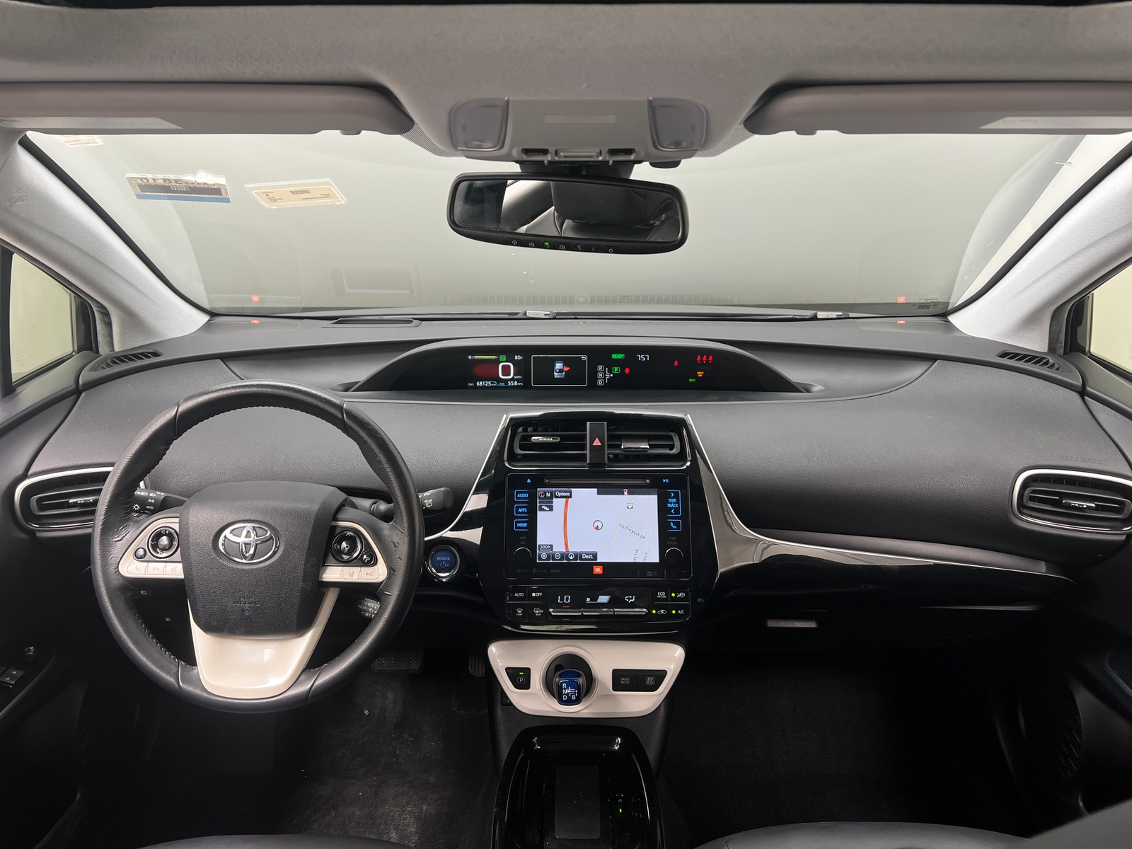 Thumbnail: 2017 Toyota Prius - 3