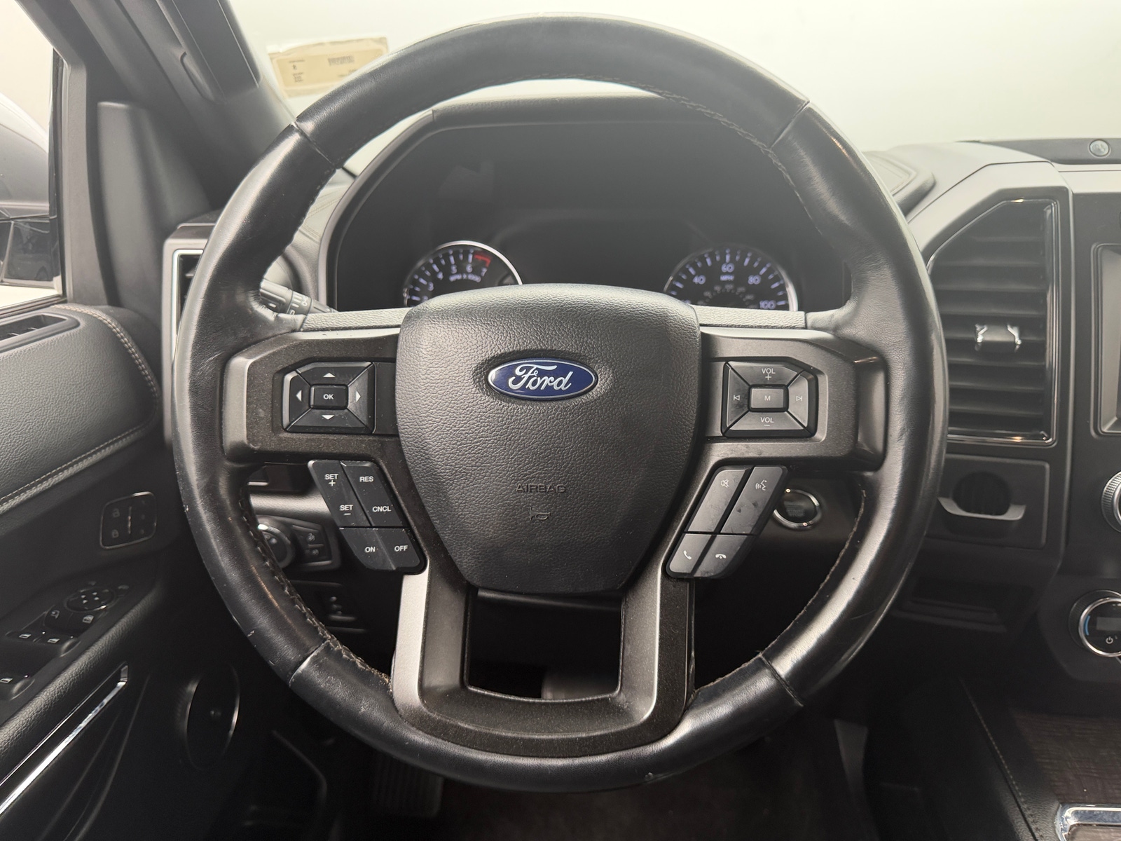 Thumbnail: 2020 Ford Expedition MAX - 4