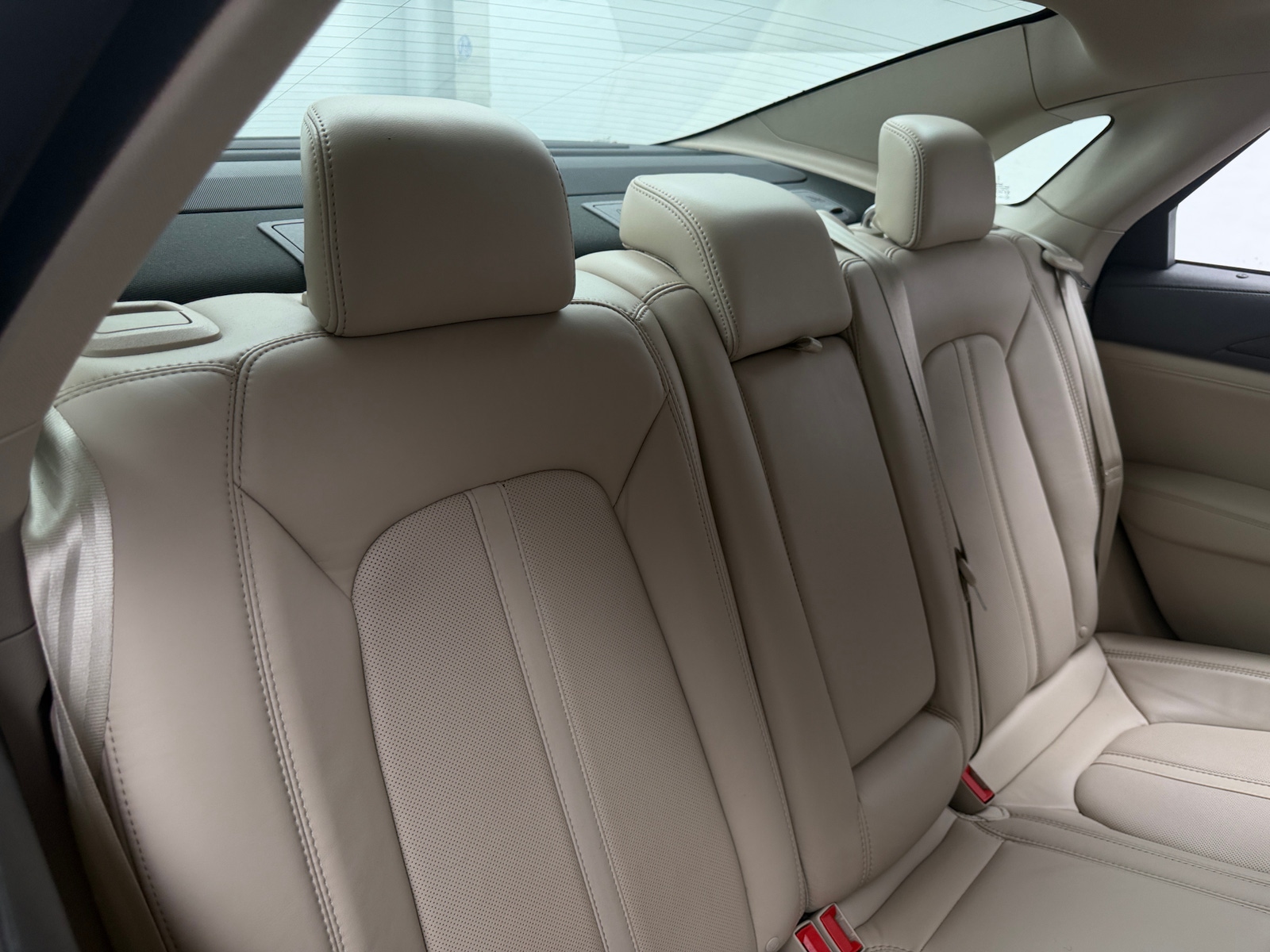 Thumbnail: 2017 Lincoln MKZ - 5